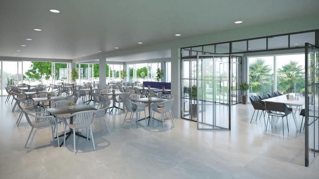 Gava Waterman Milna Resort Exterior photo
